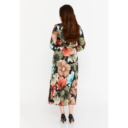 Chic Midi Dress with Long Sleeves - Casual Dress