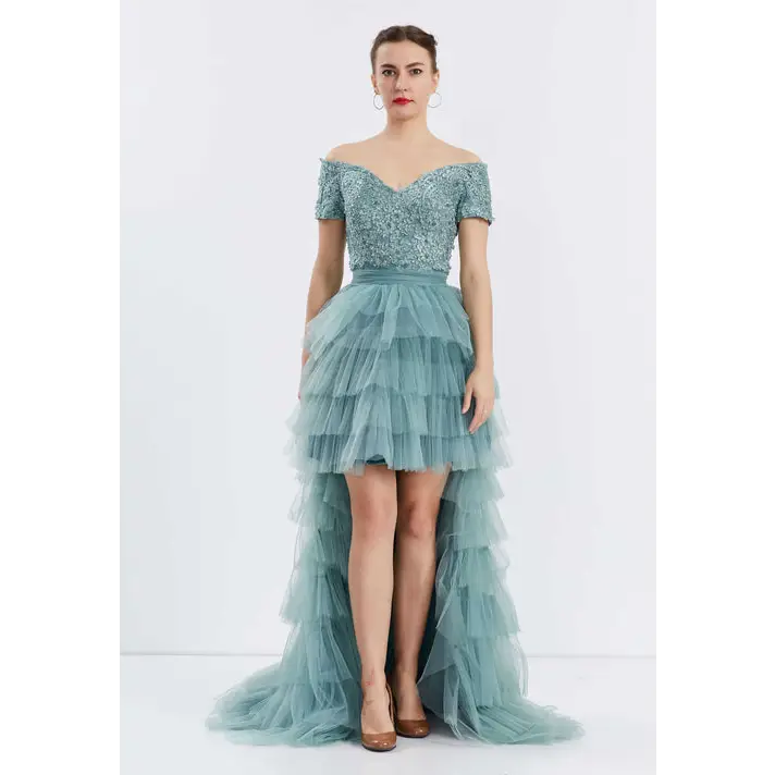 Scarlet Tulle A-Line Dress – Dramatic Off-Shoulder Prom Look - Green / 38 - Prom Dress